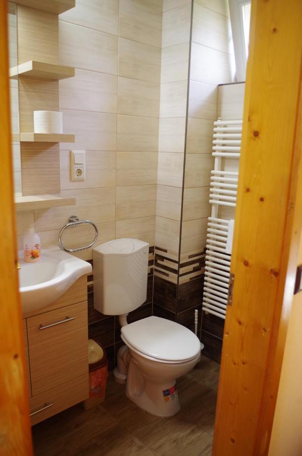 Aranyhal Apartman Hévíz Exteriör bild